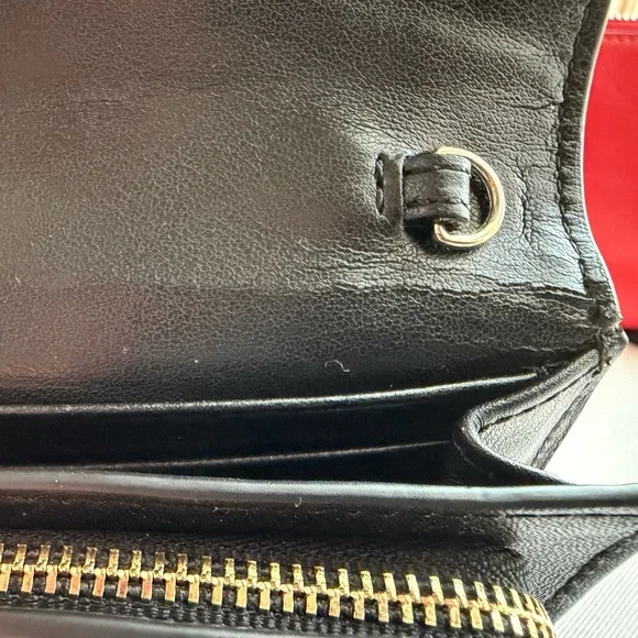 Coach Black with snake skin detail long wallet/clutch can be wear crossbody - Picture 3 of 8